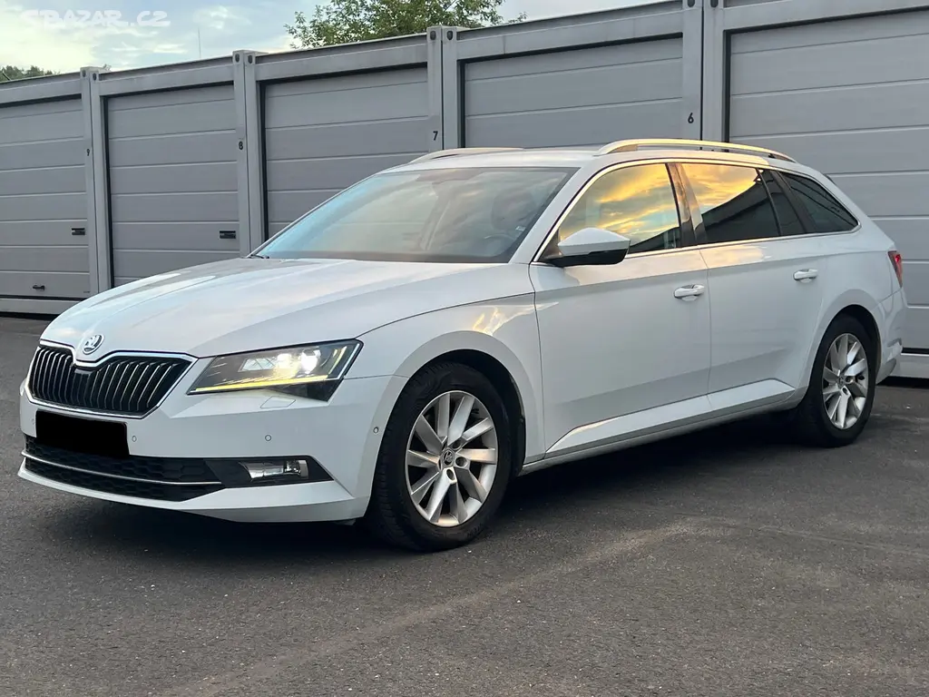 Škoda SUPERB III COMBI TDi 2017 DSG LZE NA SPLÁTKY